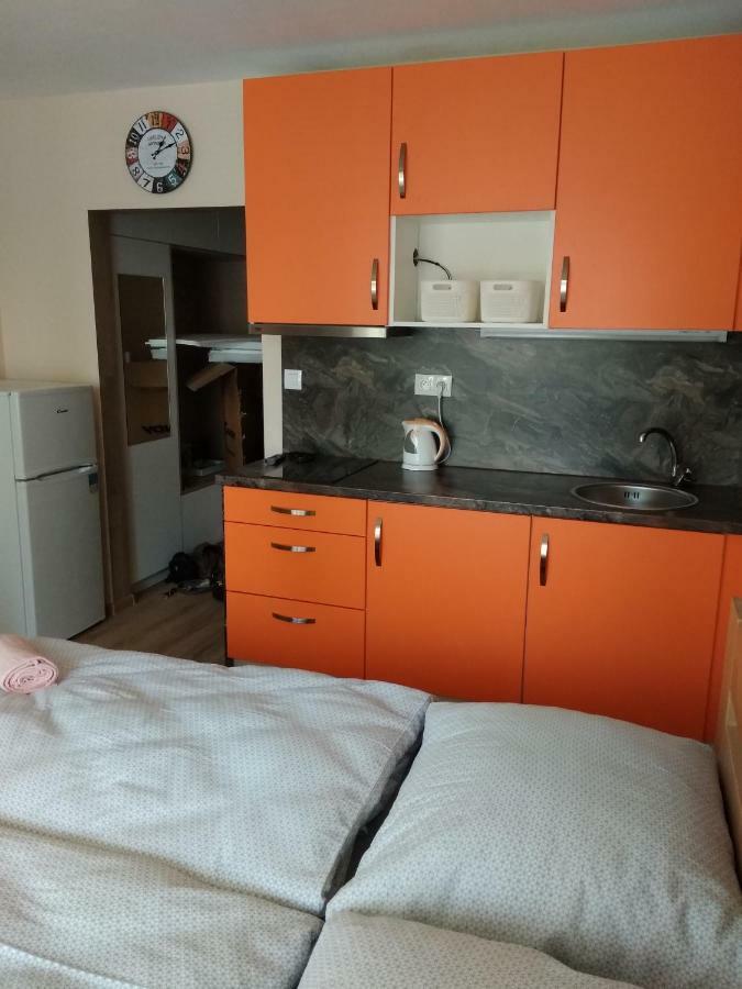 Apartman Alex Poprad Bagian luar foto